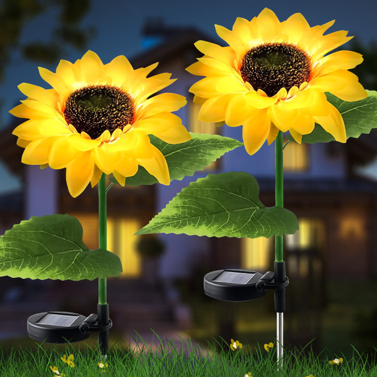 Outdoor solar store garden stake lights